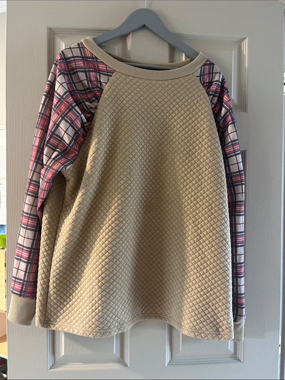Quilted Tan Pullover Top with Plaid Sleeves